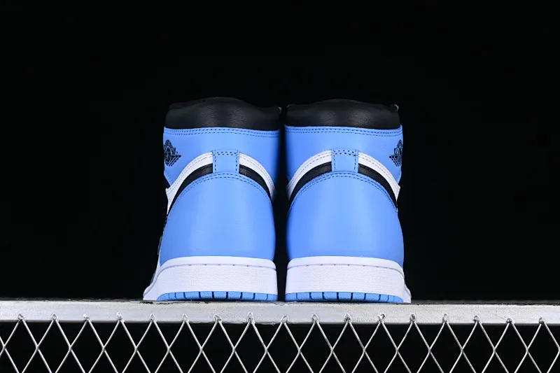 All categories Air Jordan Jordan series basketball shoes Air Jordan 1 High LJR version Air Jordan 1 High OG "UNC Toe" AJ1 Joe 1 black and blue toe DZ5485-400